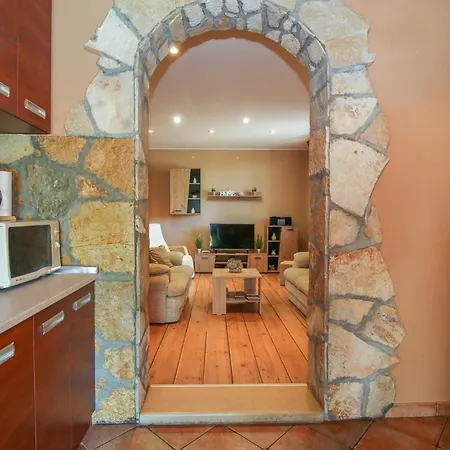 Tatil Evi Dea In Kmeti