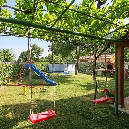 Dea In Kmeti Tatil Evi Žminj